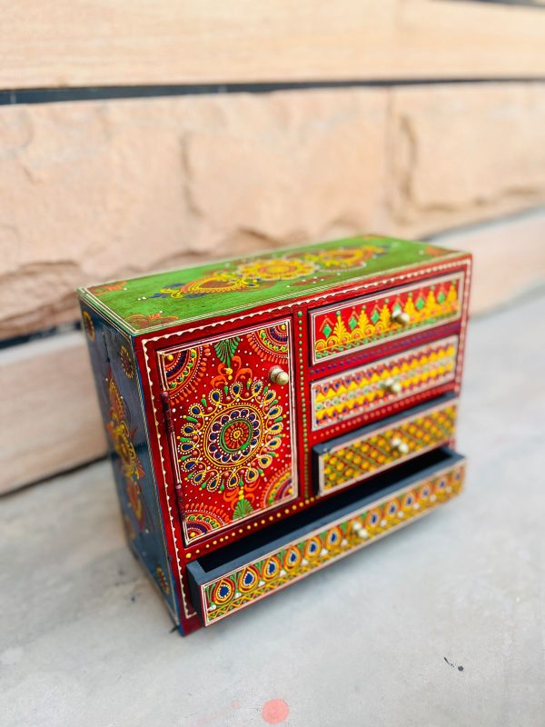 5 Drawer Box